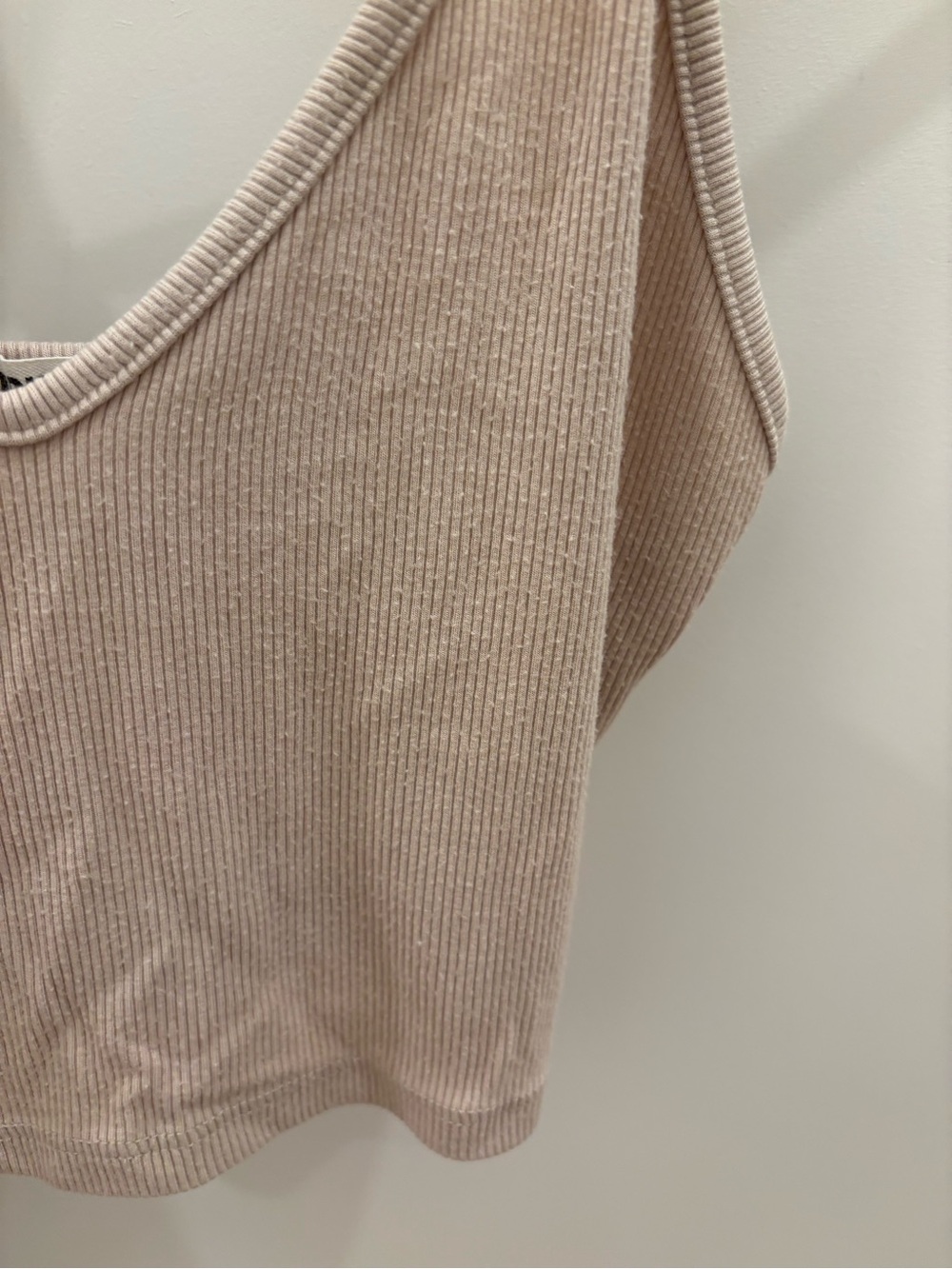 Joan brown crop strapy ribbed tank *Read* - Picture 5 of 10